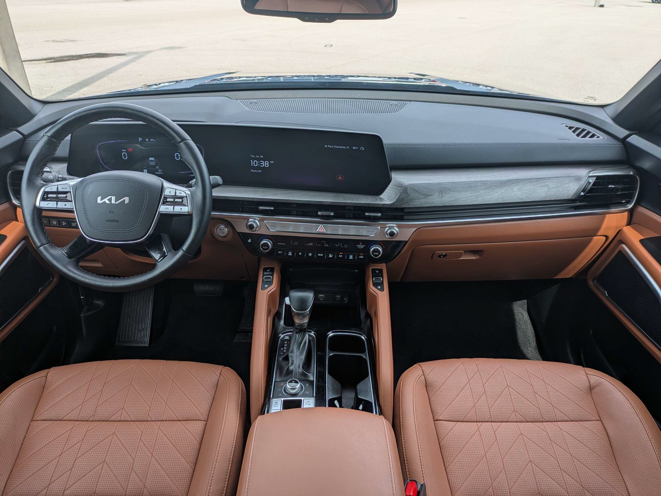 Certified 2025 Kia Telluride EX X-Line AWD/4WD image 17