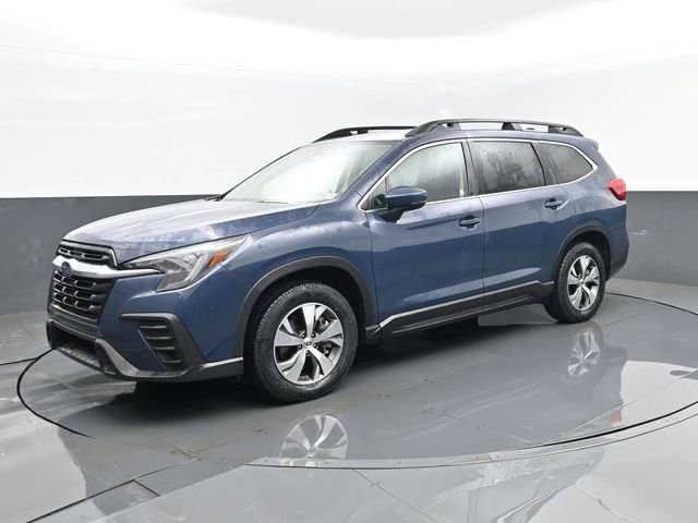 Used 2025 Subaru Ascent Premium AWD/4WD image 2