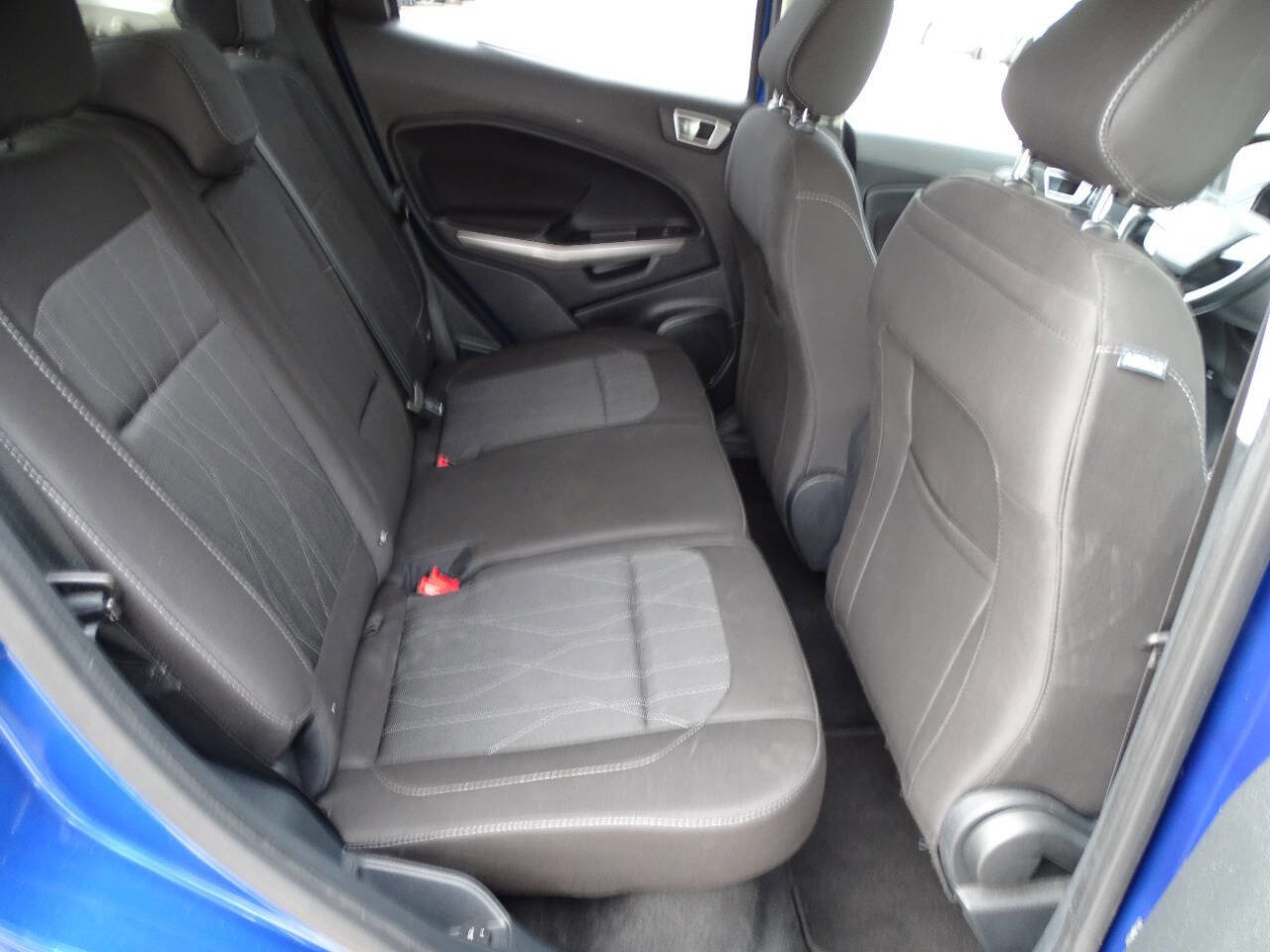 Used 2019 Ford EcoSport SE image 33
