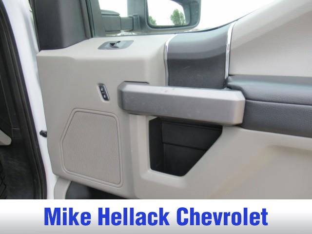 Used 2019 Ford F350 XLT w/ FX4 Off-Road Package AWD/4WD image 17