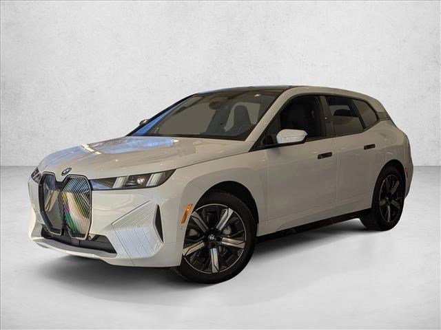 Used 2026 BMW iX xDrive45 image 1