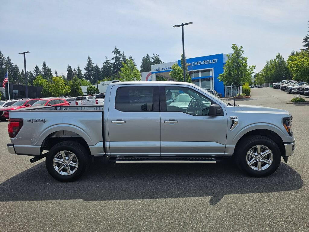 Used 2025 Ford F150 XLT w/ Equipment Group 301A Standard AWD/4WD image 4