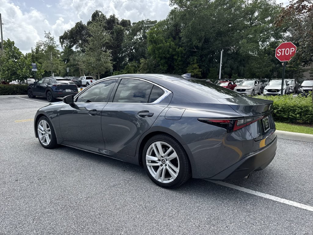 Used 2023 Lexus IS 300 w/ Comfort Package RWD image 12