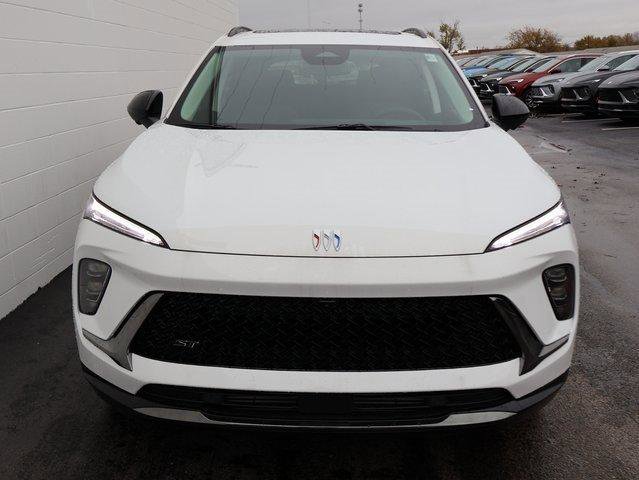 New 2025 Buick Envision Sport Touring image 7