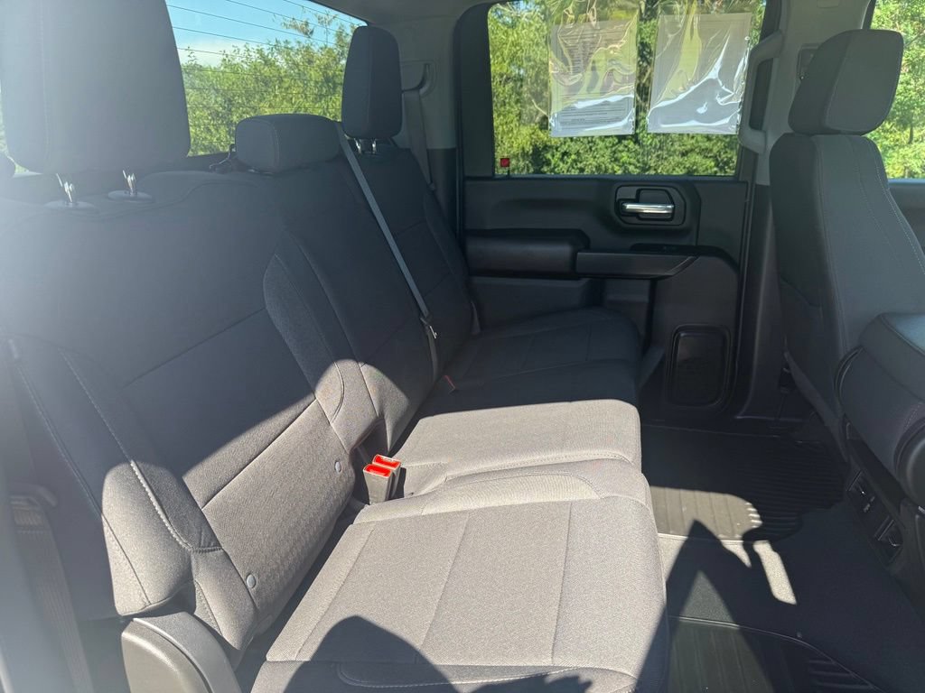 Used 2025 Chevrolet Silverado 2500 Custom w/ Custom Value Package RWD image 19