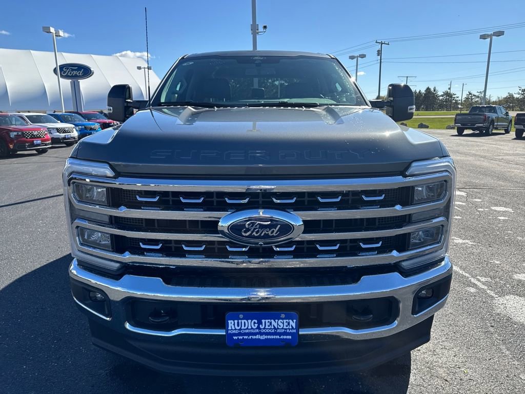 New 2026 Ford F350 Lariat w/ FX4 Off-Road Package image 8