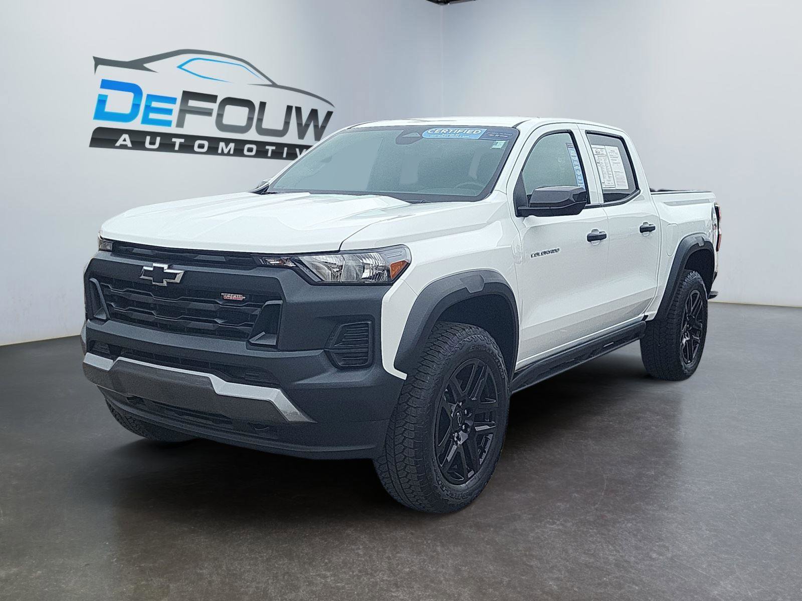 Used 2025 Chevrolet Colorado Trail Boss image 7