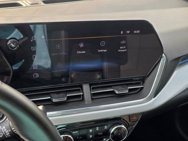 Used 2025 Chevrolet Trax LT w/ LT Convenience Package FWD image 22