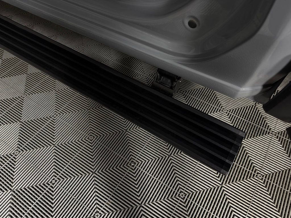 Used 2024 GMC Sierra 2500 AT4X image 29