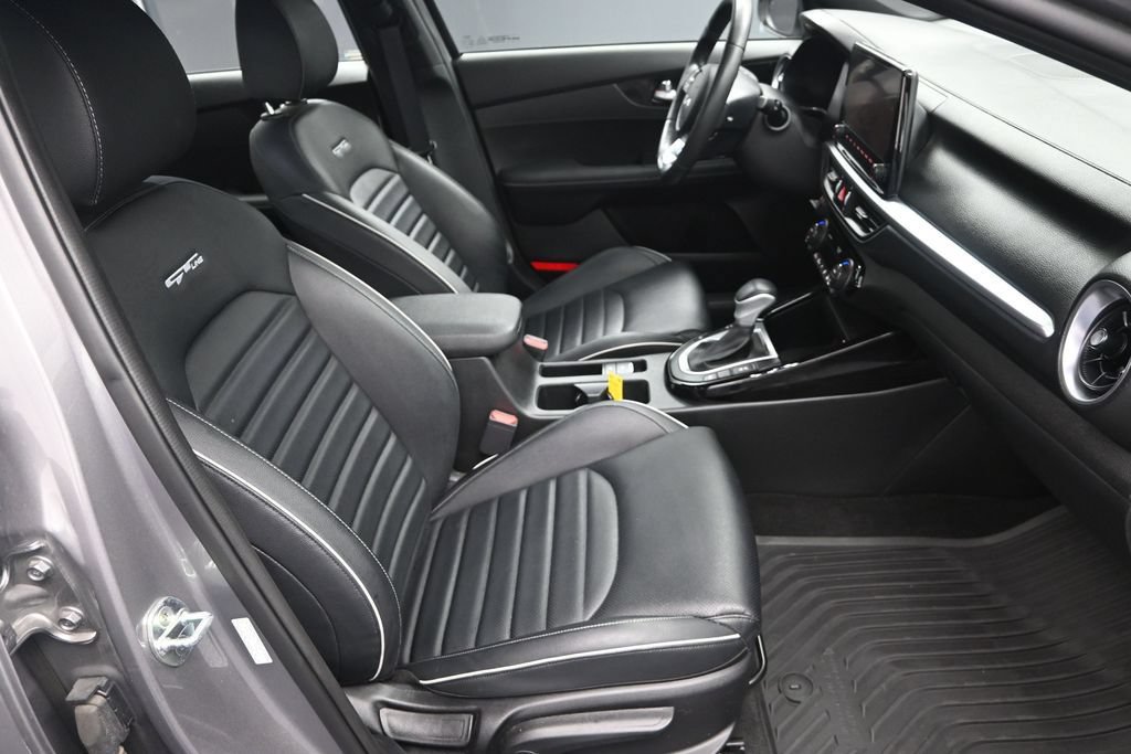 Certified 2023 Kia Forte GT-Line w/ GT-Line Premium Package FWD image 37