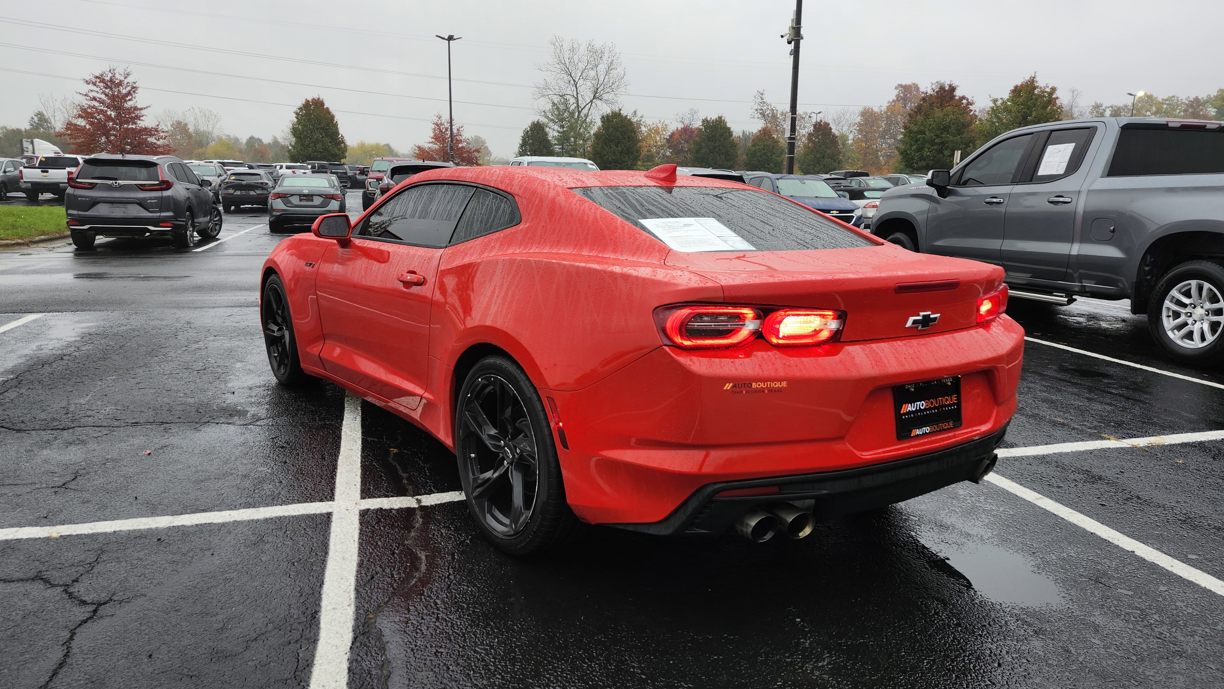 Used 2022 Chevrolet Camaro LT image 9