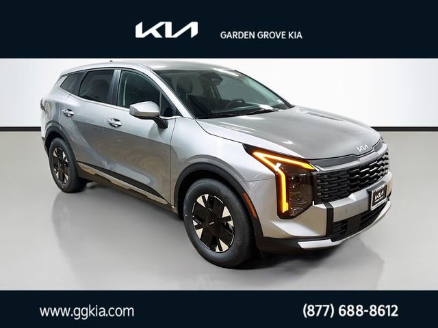 New 2026 Kia Sportage LX image 1