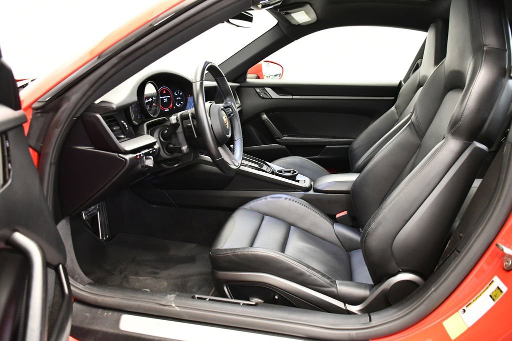 Used 2020 Porsche 911 Carrera S image 39