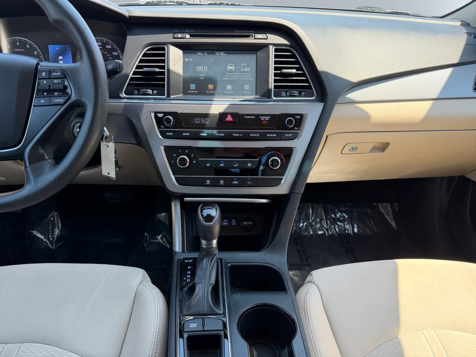 Used 2016 Hyundai Sonata SE w/ Cargo Package FWD image 16