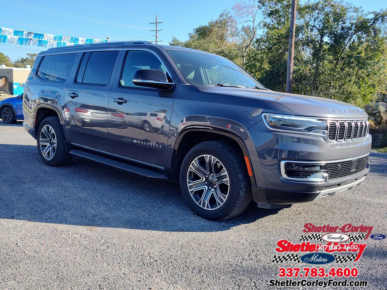 Used 2024 Jeep Wagoneer L Series II w/ Flexible Seating Group image 13