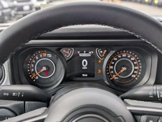 New 2026 Jeep Gladiator Sport image 11