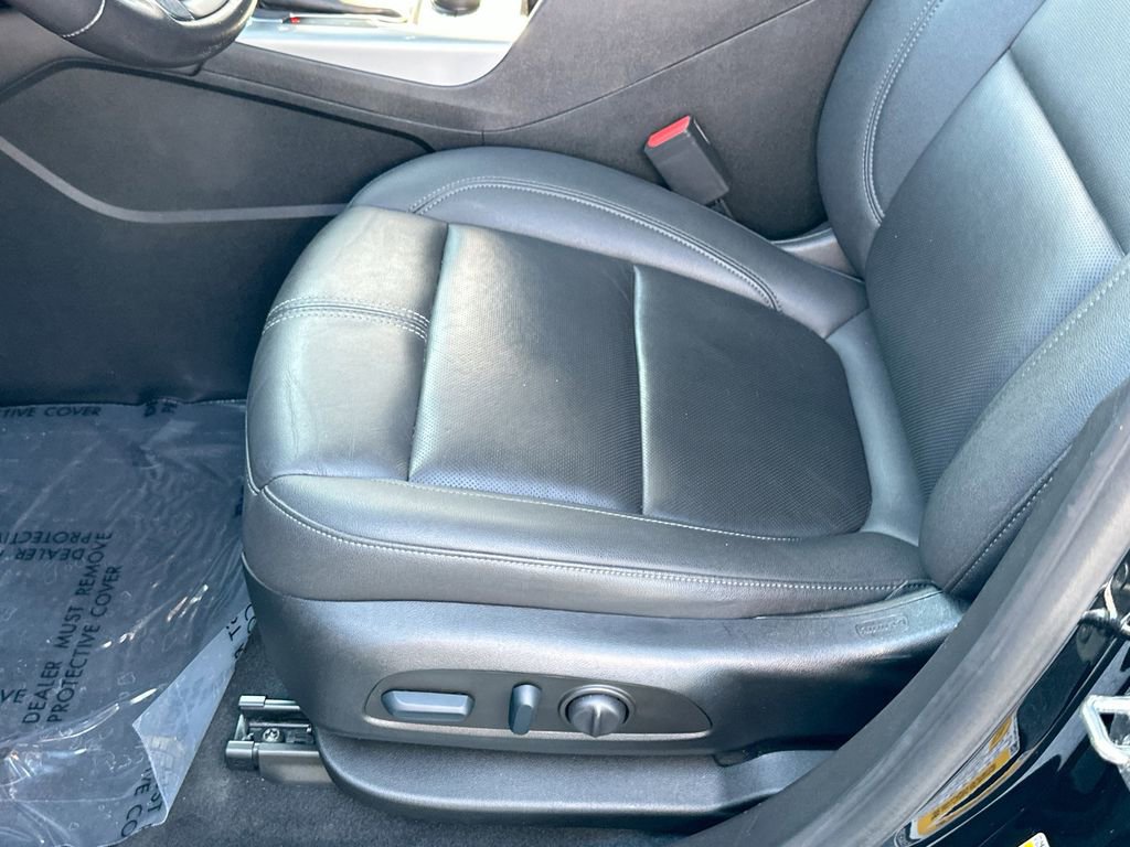 Certified 2022 Chevrolet Blazer LT AWD/4WD image 18