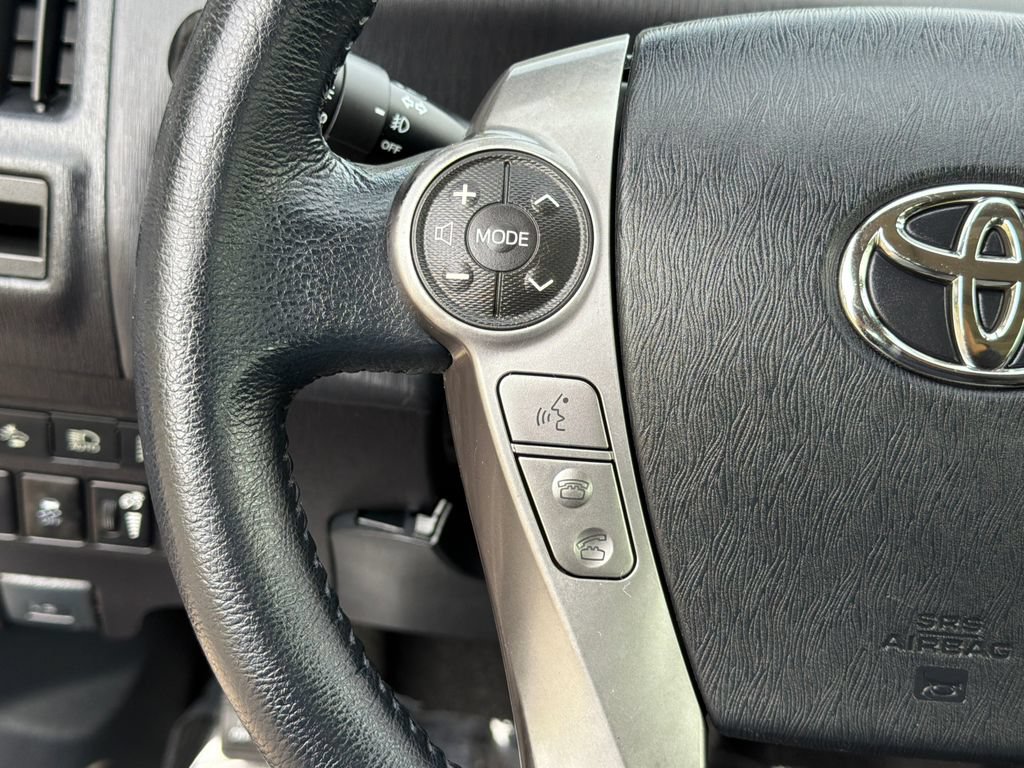 Used 2015 Toyota Prius V Five w/ Advanced Technology Package FWD image 21