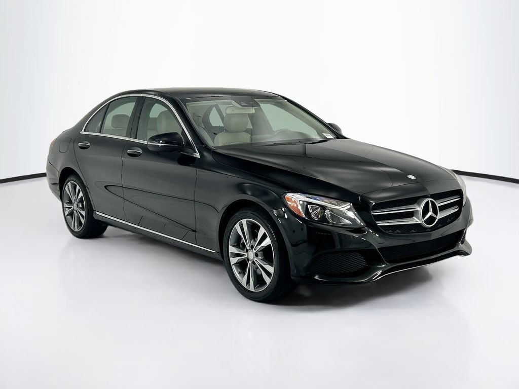 Used 2017 Mercedes-Benz C 300 4MATIC Sedan image 3