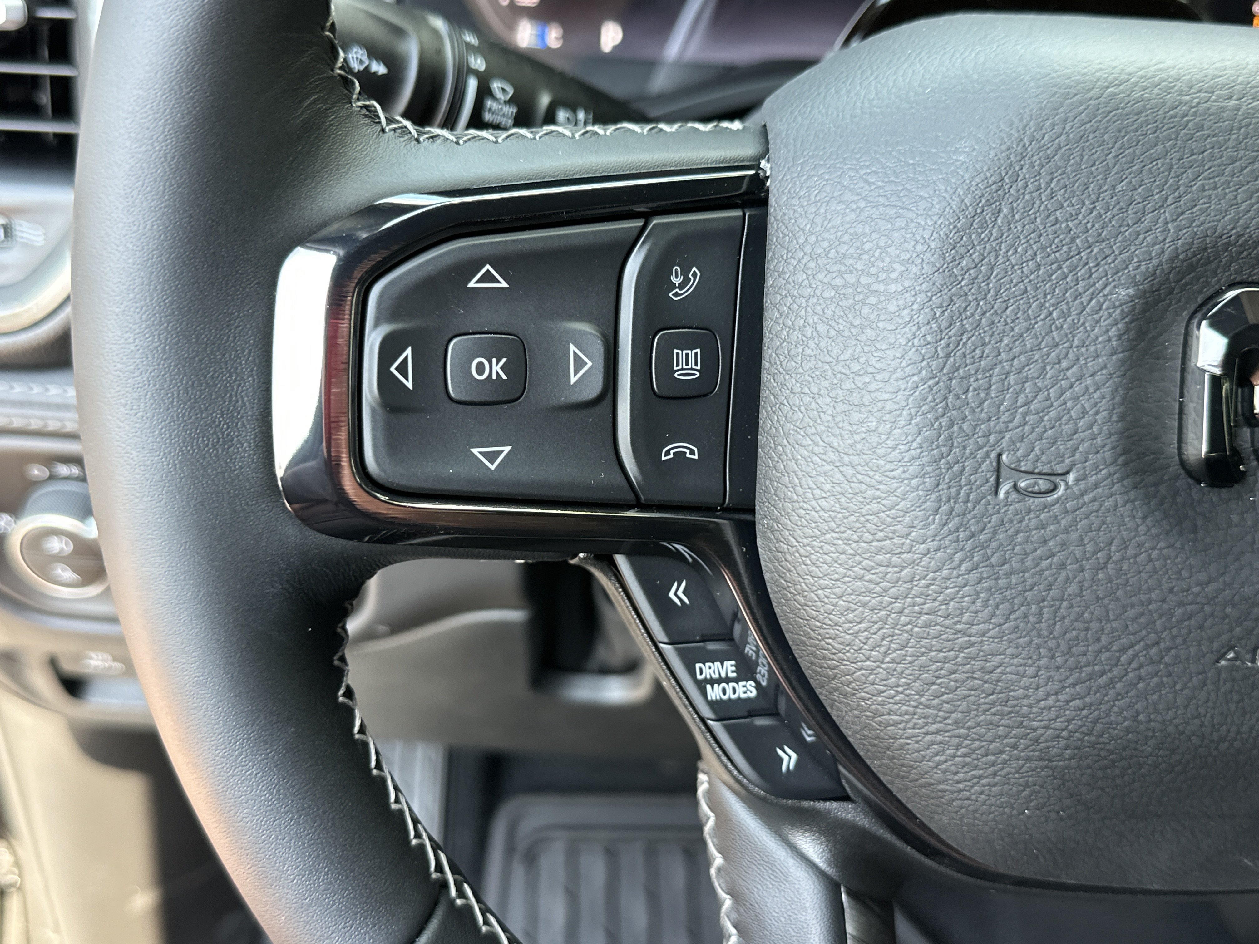 New 2027 RAM 1500 Limited AWD/4WD image 12