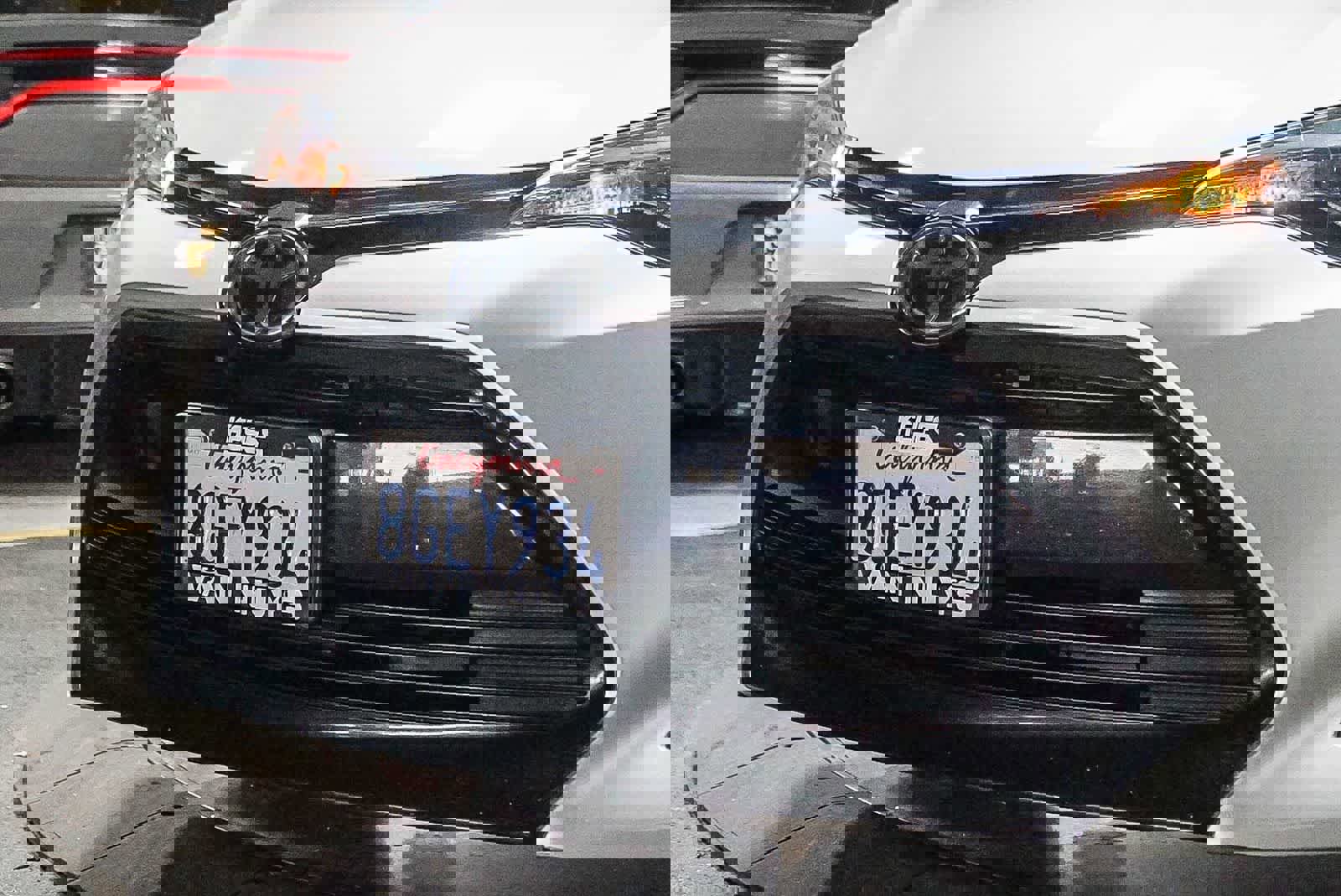 Used 2018 Toyota Corolla L w/ Body Protection Package FWD image 5