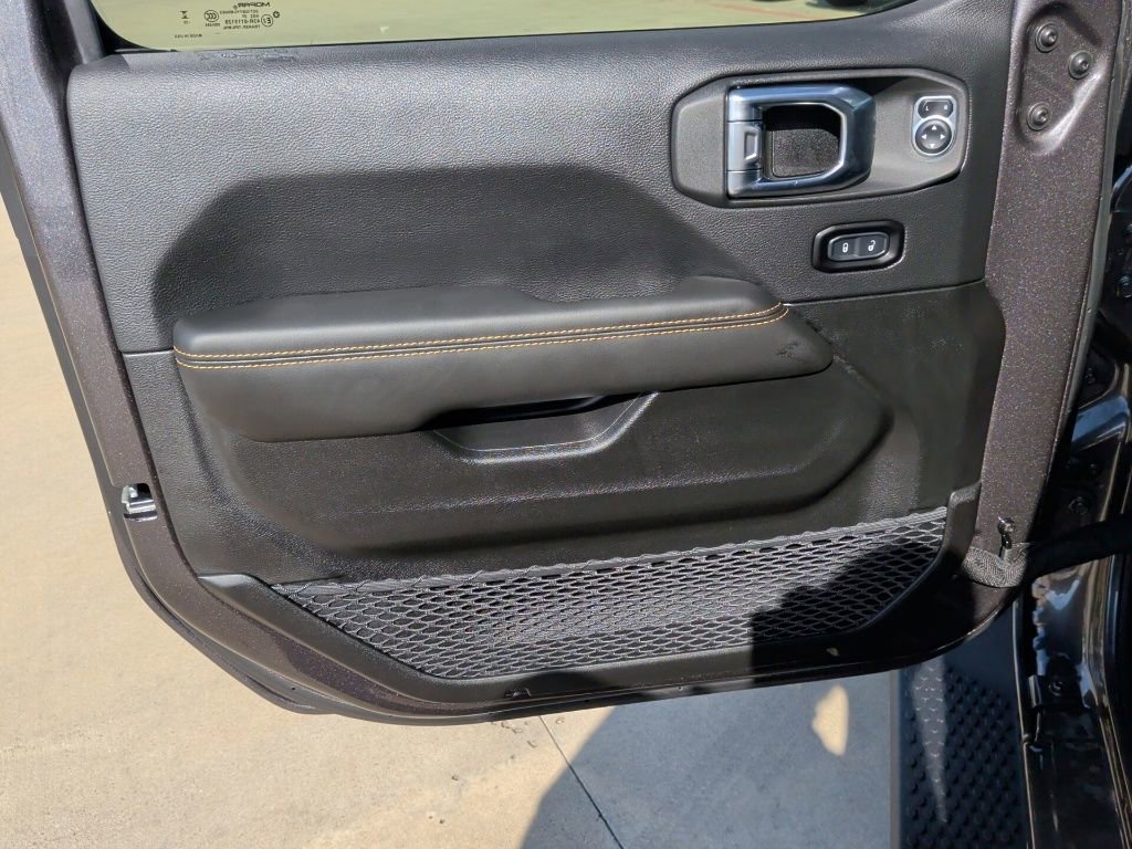 New 2025 Jeep Wrangler Sahara image 10