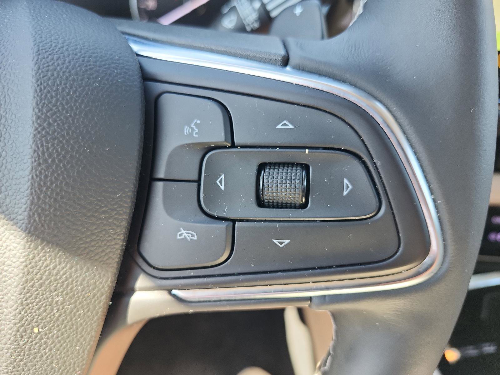 Certified 2023 Buick Envision Avenir image 26