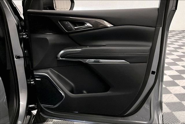 Used 2025 Chevrolet Traverse High Country image 21