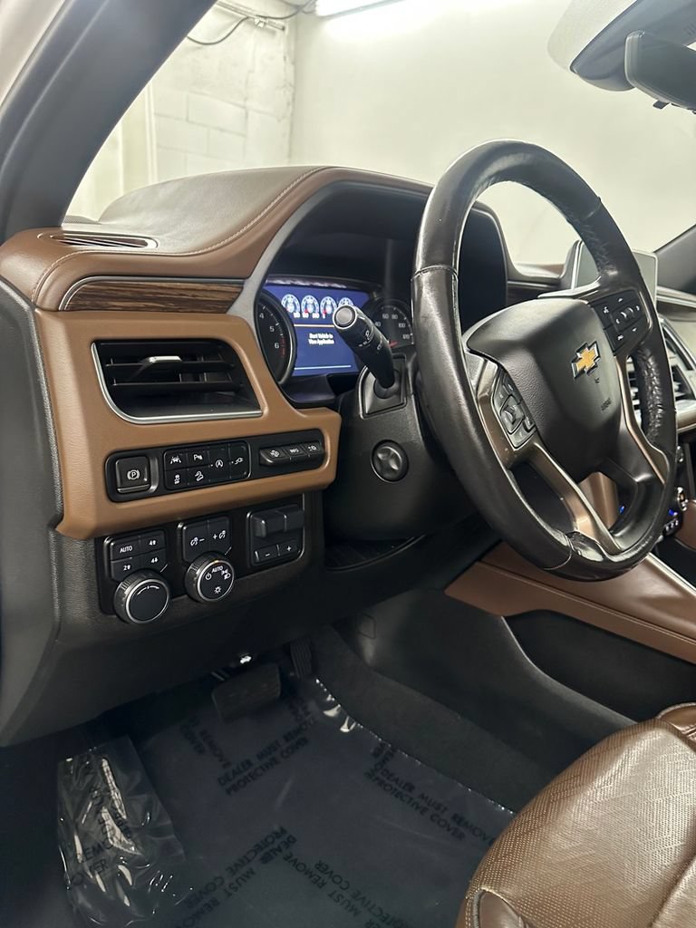 Used 2021 Chevrolet Tahoe High Country w/ Premium Package AWD/4WD image 13