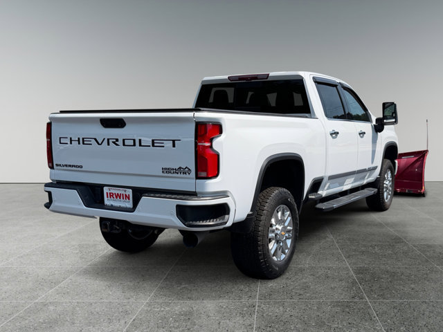 Used 2024 Chevrolet Silverado 2500 High Country w/ High Country Premium Package AWD/4WD image 5