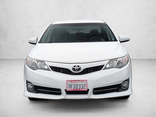 Used 2014 Toyota Camry SE FWD image 3