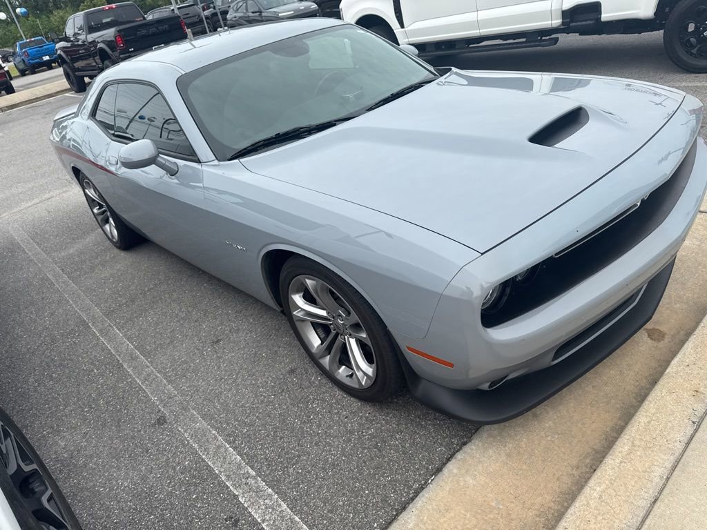 Used 2021 Dodge Challenger R/T image 2