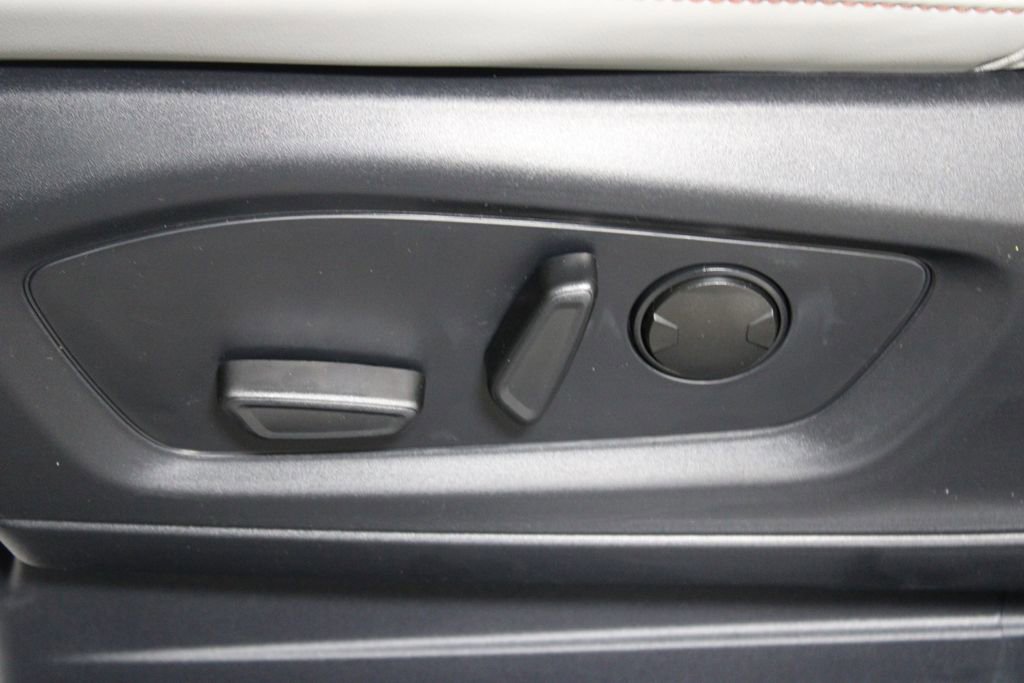 New 2026 Ford Explorer Active AWD/4WD image 21