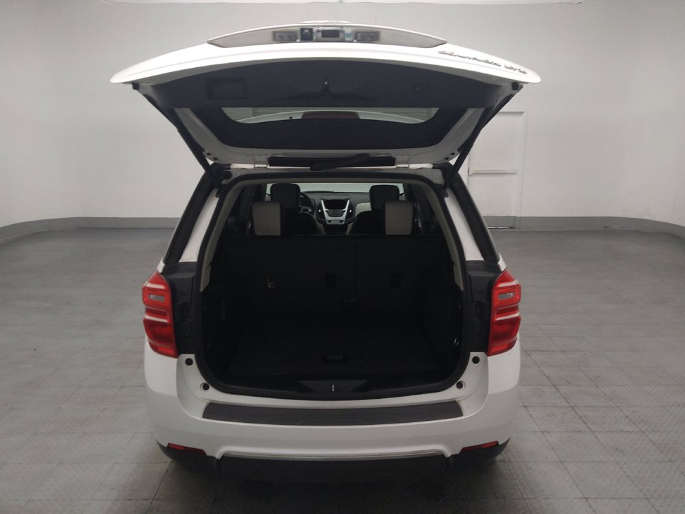 Used 2016 Chevrolet Equinox LTZ w/ Enhanced Convenience Package FWD image 29