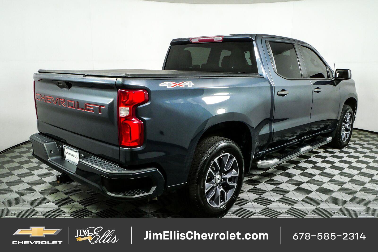 Used 2022 Chevrolet Silverado 1500 Custom AWD/4WD image 3