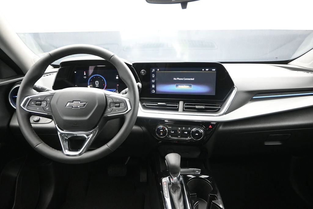 New 2026 Chevrolet Trax LT w/ Driver Confidence Package FWD image 18