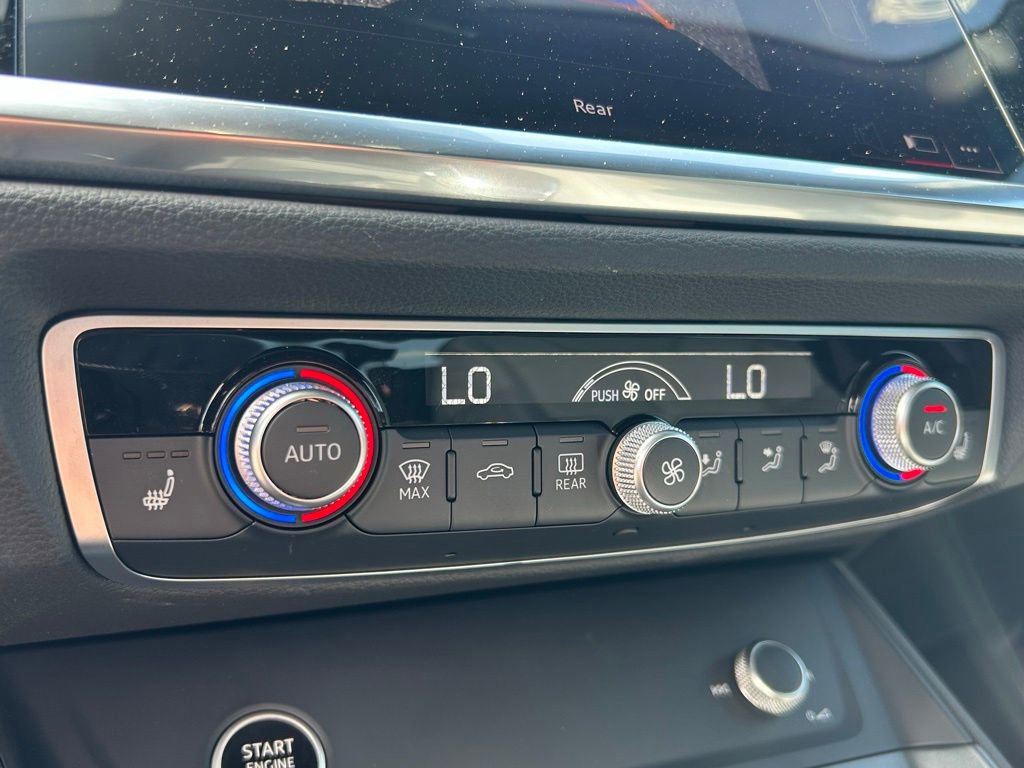 Used 2025 Audi Q3 2.0T Premium w/ Convenience Package image 33