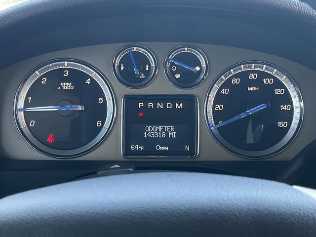 Used 2014 Cadillac Escalade Platinum image 35