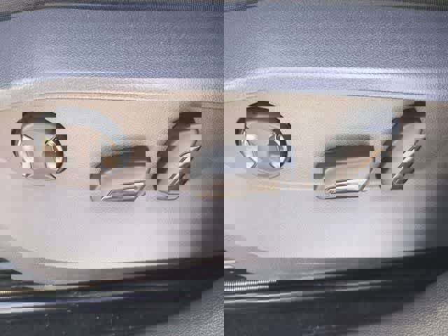 Used 2022 Volkswagen Taos SE image 17