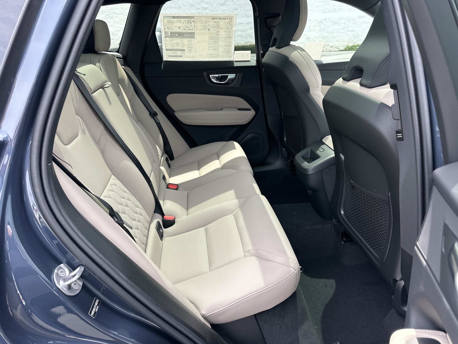 New 2026 Volvo XC60 B5 Core w/ Climate Package AWD/4WD image 19