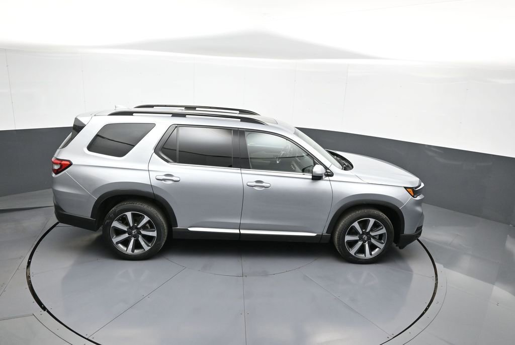 Certified 2023 Honda Pilot Touring image 39