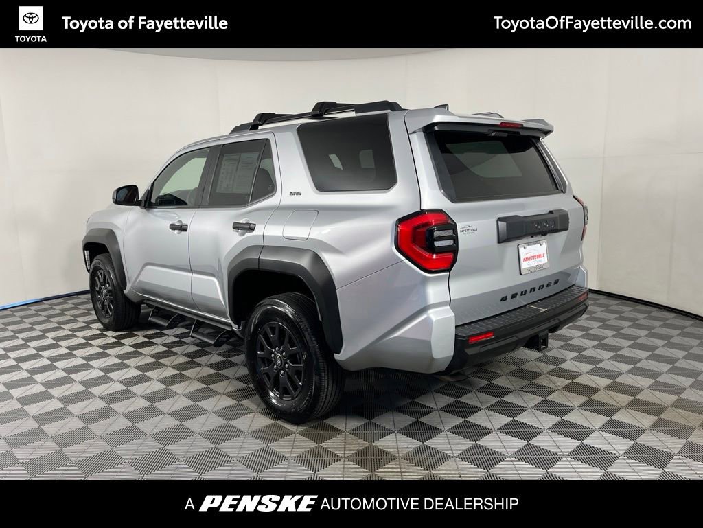 Certified 2025 Toyota 4Runner SR5 AWD/4WD image 12