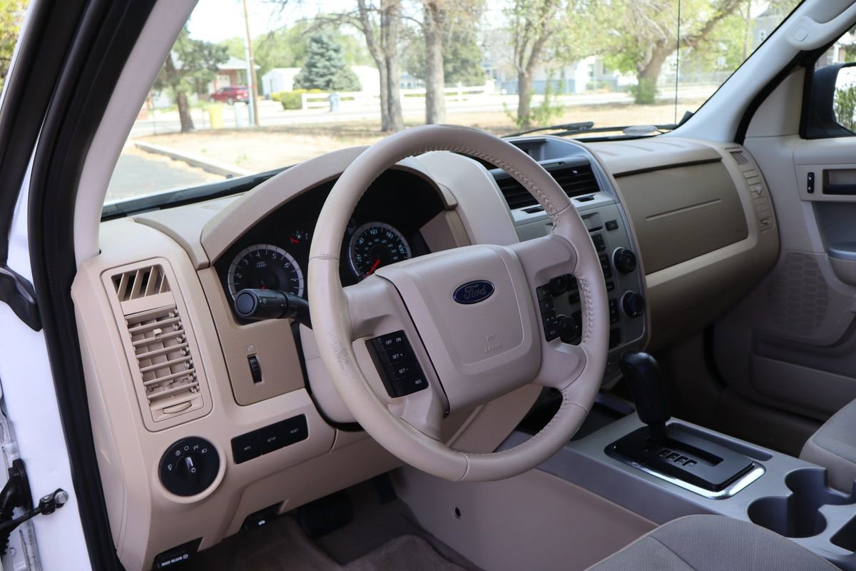 Used 2012 Ford Escape XLT AWD/4WD image 14