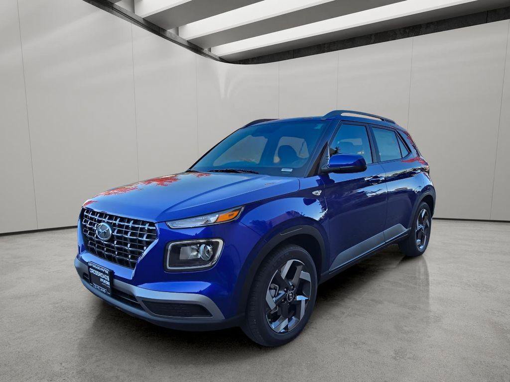 Used 2025 Hyundai Venue SEL FWD image 1