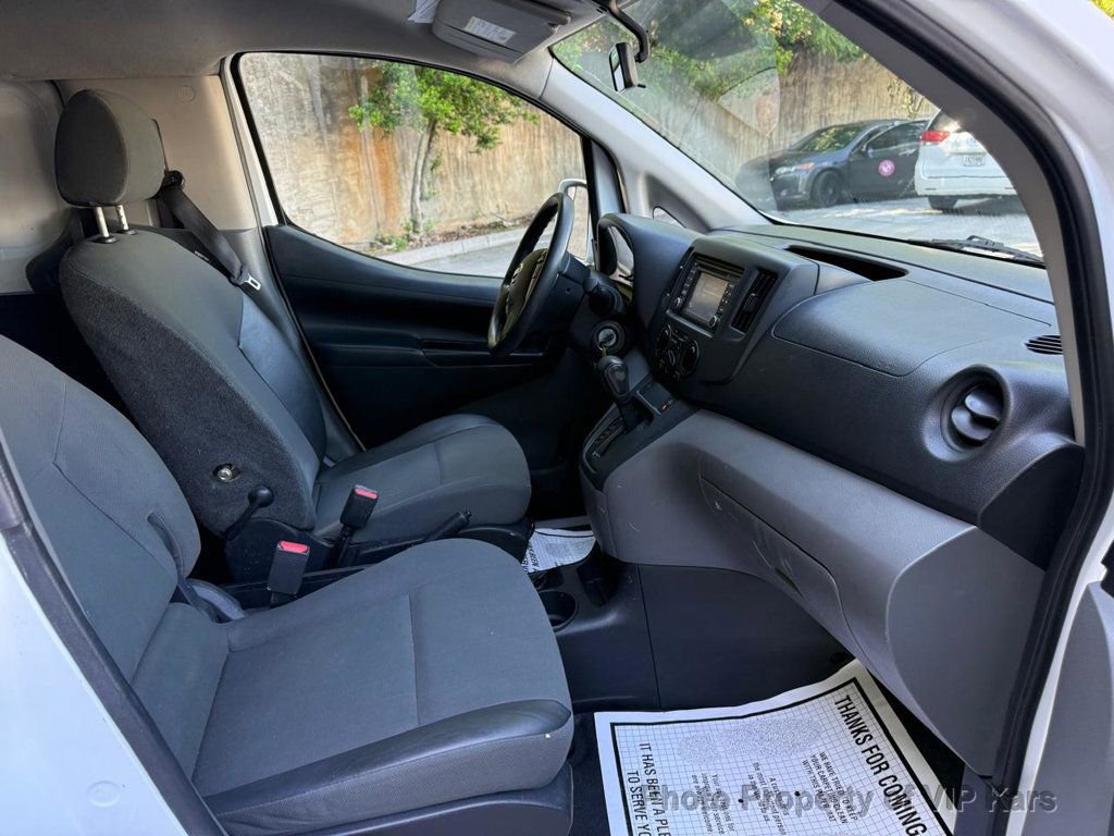 Used 2019 Nissan NV200 SV w/ Navigation Package FWD image 12