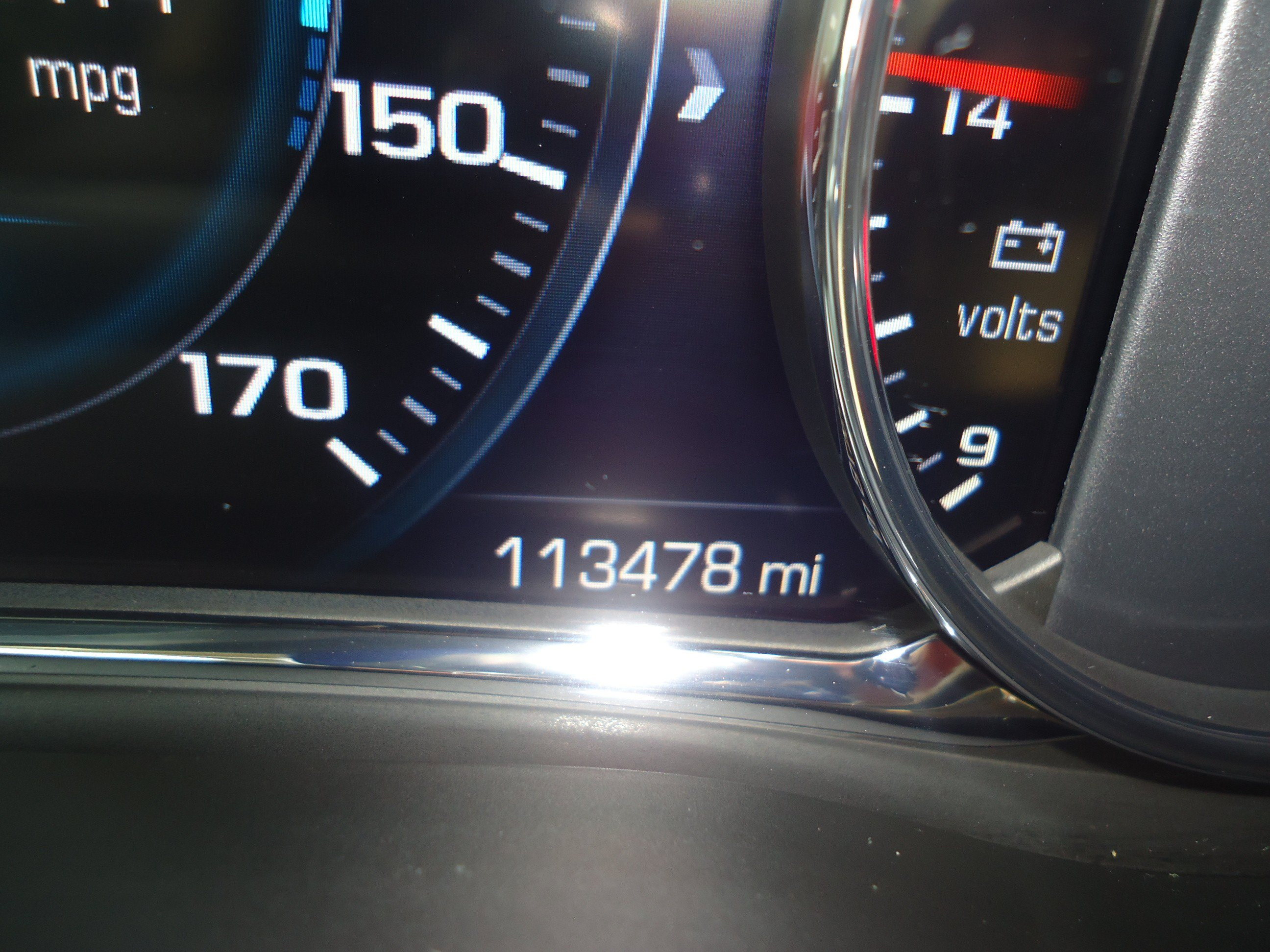 Used 2018 GMC Acadia Denali w/ Technology Package AWD/4WD image 14