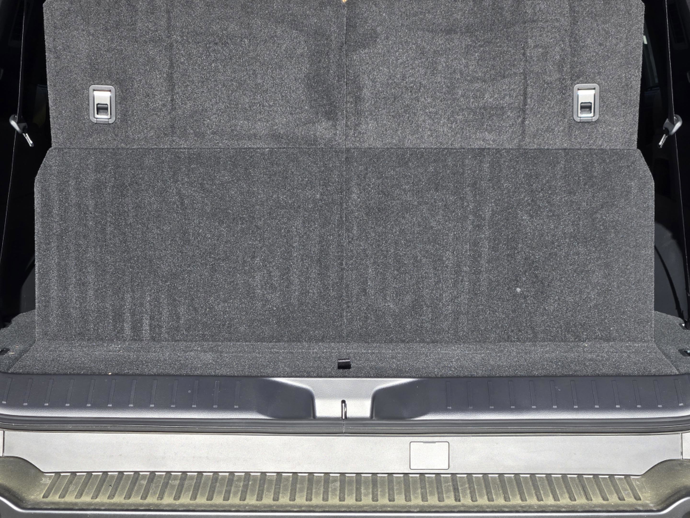 New 2026 Lexus LX 600 4WD w/ Luxury Package image 23