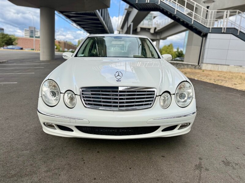 Used 2005 Mercedes-Benz E 320 Sedan image 3