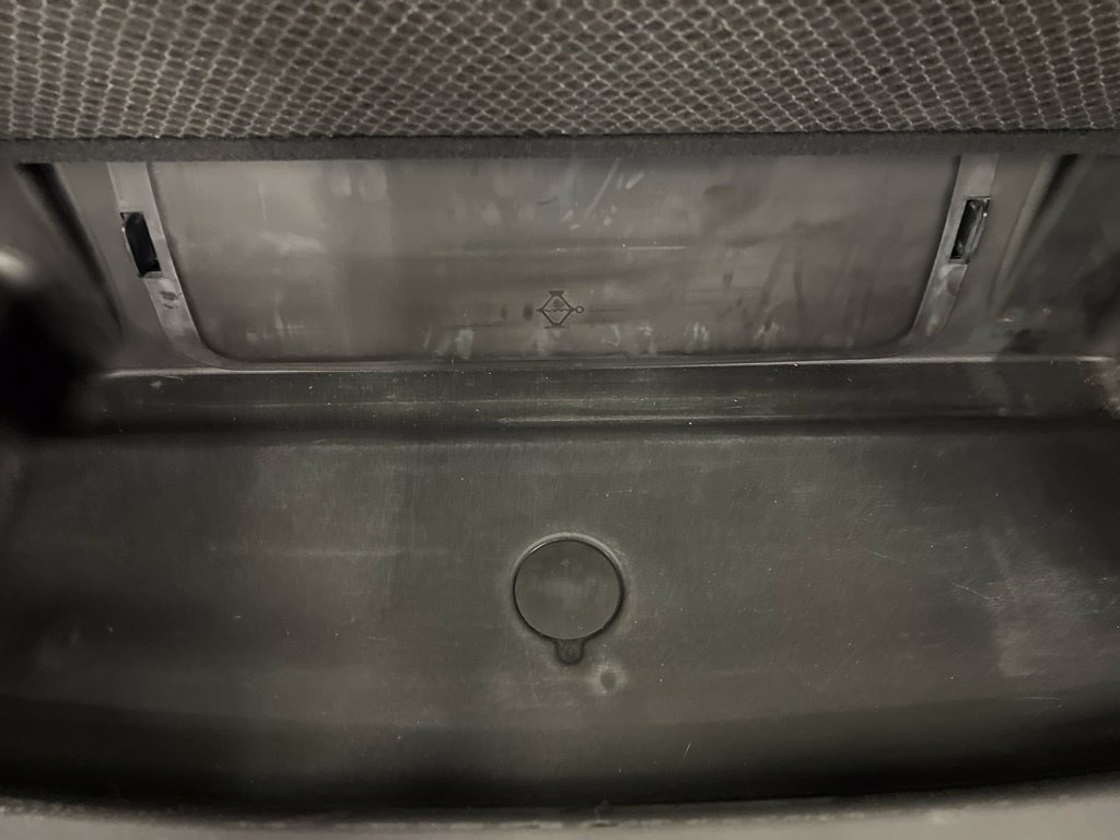 Used 2023 Jeep Grand Cherokee L Laredo RWD image 14