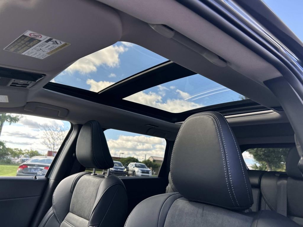New 2025 Mitsubishi Outlander SE image 22